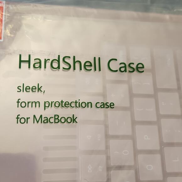 Pink Hard Case Set MacBook Air 15 Inch Screen & Keyboard Protector School NWT - Picture 4 of 8